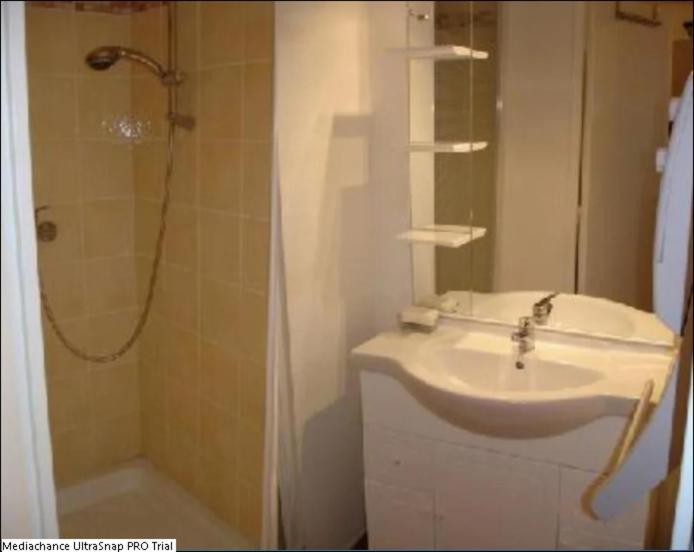 Apartament A Les Angles - Balcons Du Pla Del Mir מראה חיצוני תמונה